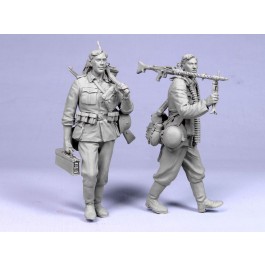 "Barbarossa" №2.  German machinegunner and infantryman. Two fig . 