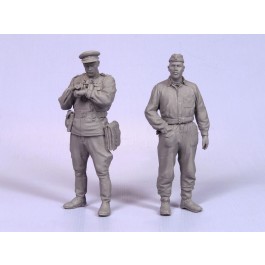 Soviet officers, tankman and infantryman.  Summer 1941-45.  Two figures. 