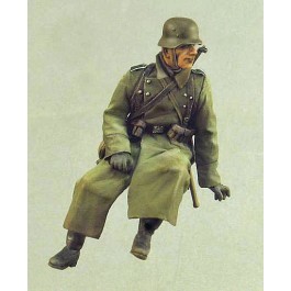 German infantryman on motorcycle (Winter 1941-44)