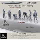 Soviet submarine crew mooring - 7 figures