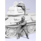 Escaping soviet tank crew №2.  1943-45.  Two figures. 